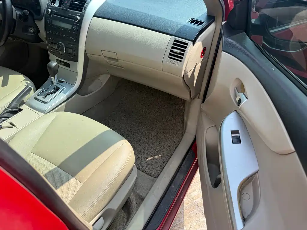 Toyota Corolla — миниатюра 10