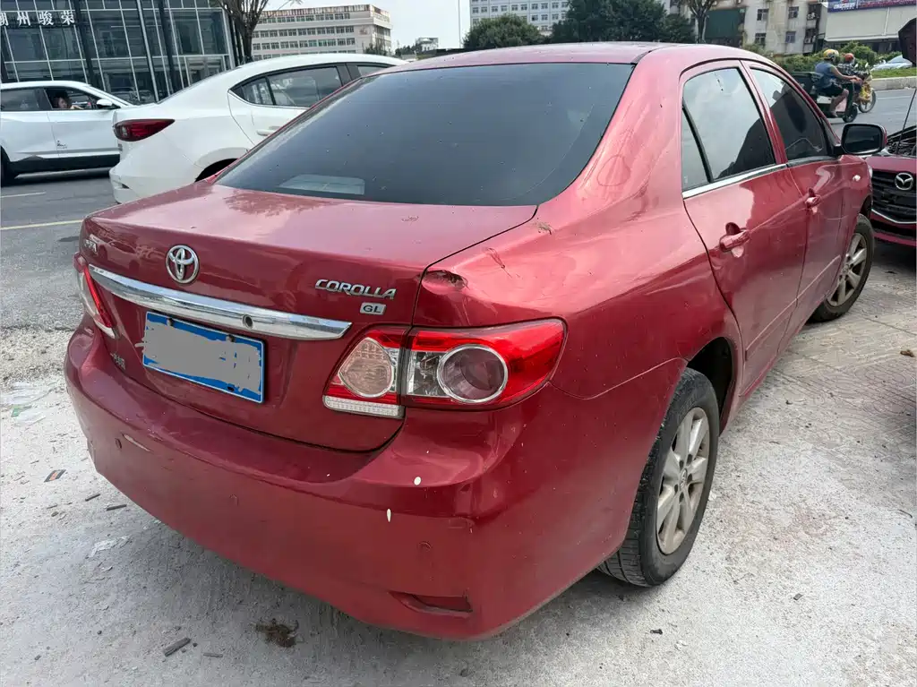 Toyota Corolla — миниатюра 13