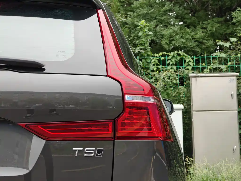 Volvo XC60 — миниатюра 9