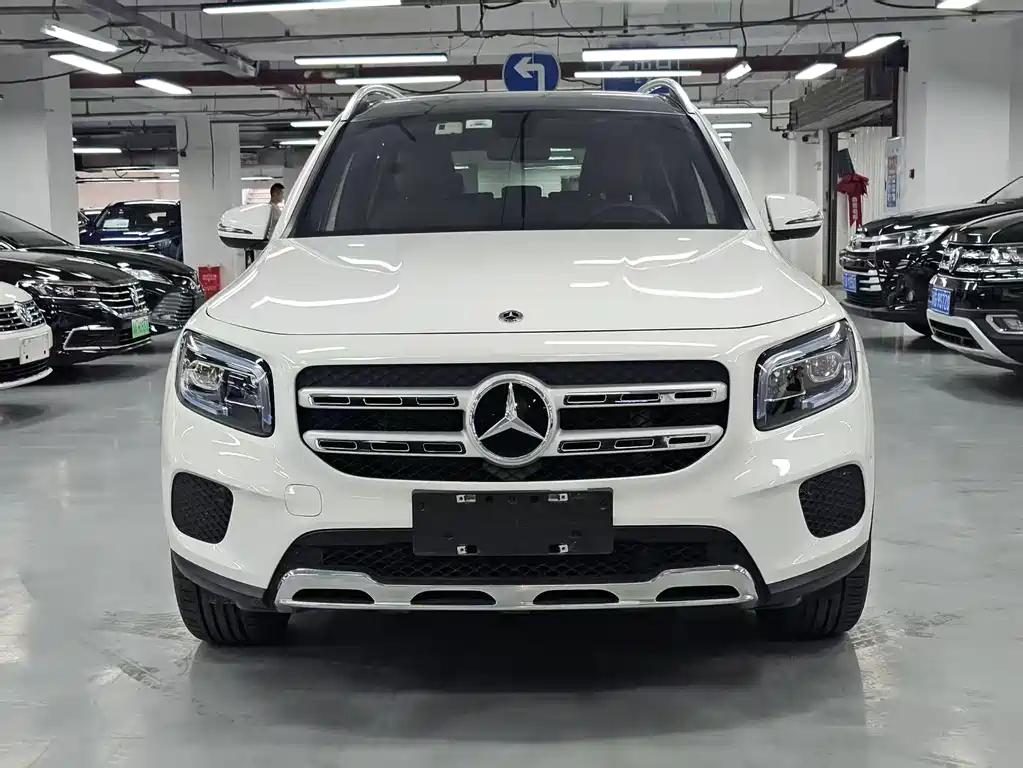 Mercedes-Benz GLB — миниатюра 2
