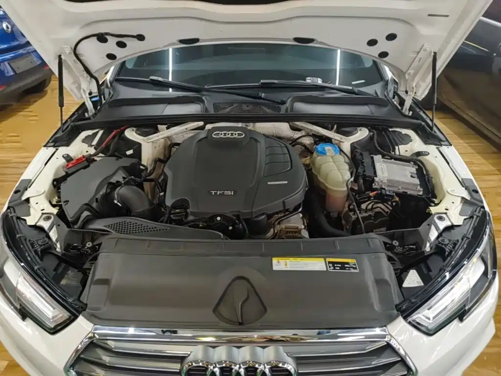 Audi A4L — миниатюра 20