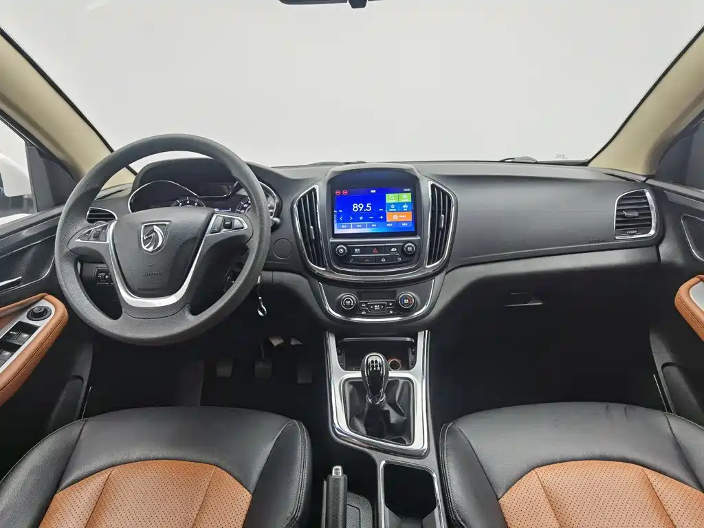 Baojun 560 — миниатюра 5
