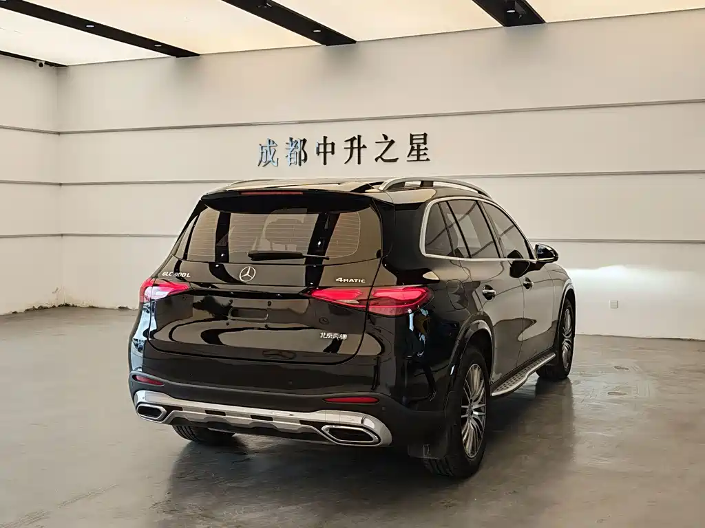 Mercedes-Benz GLC 2024 GLC 300 L 4MATIC 5 мест