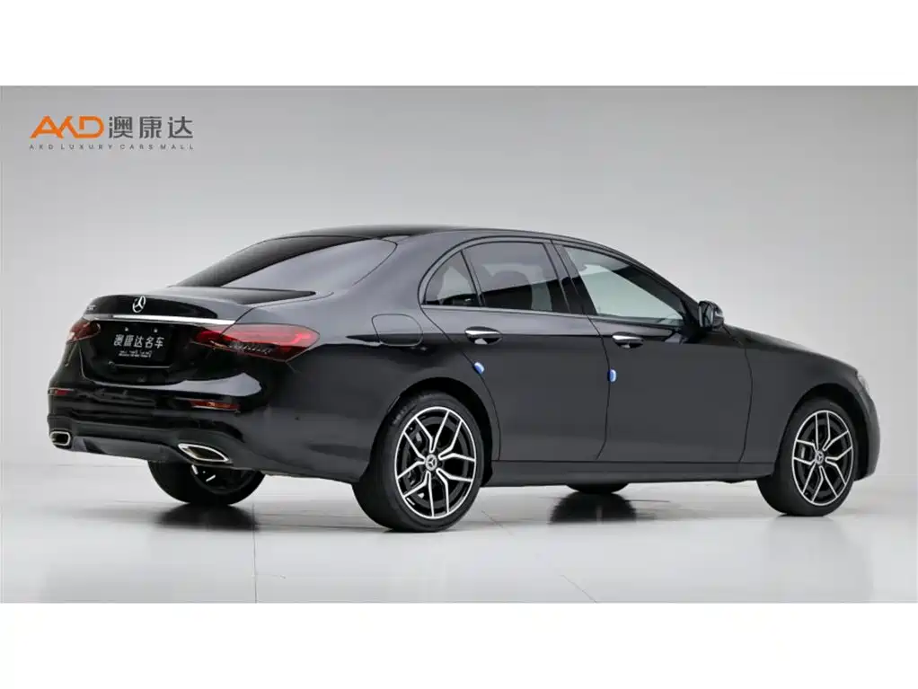 Mercedes-Benz E-Class (Import) — миниатюра 3