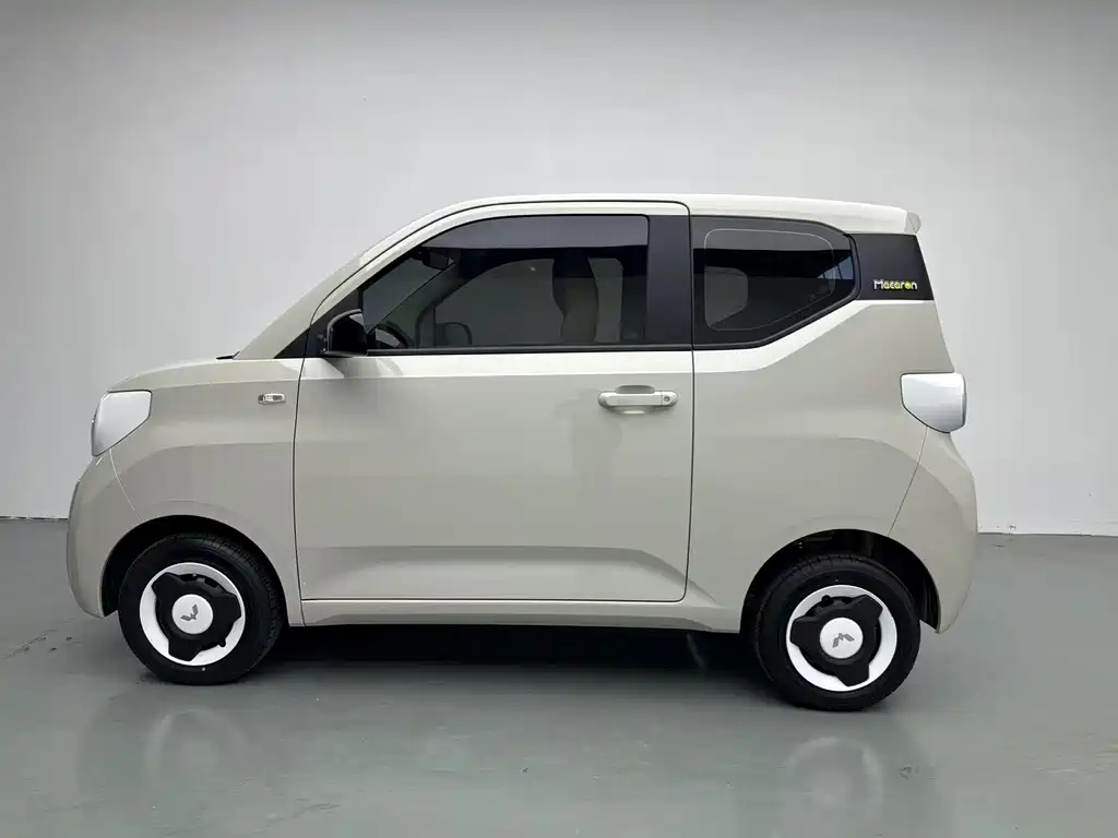 Wuling MINIEV — миниатюра 3