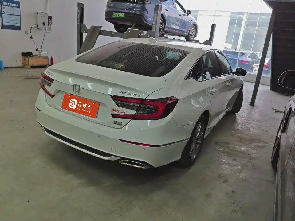 Honda Accord — миниатюра 3