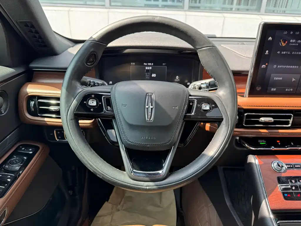 Lincoln Aviator — миниатюра 13