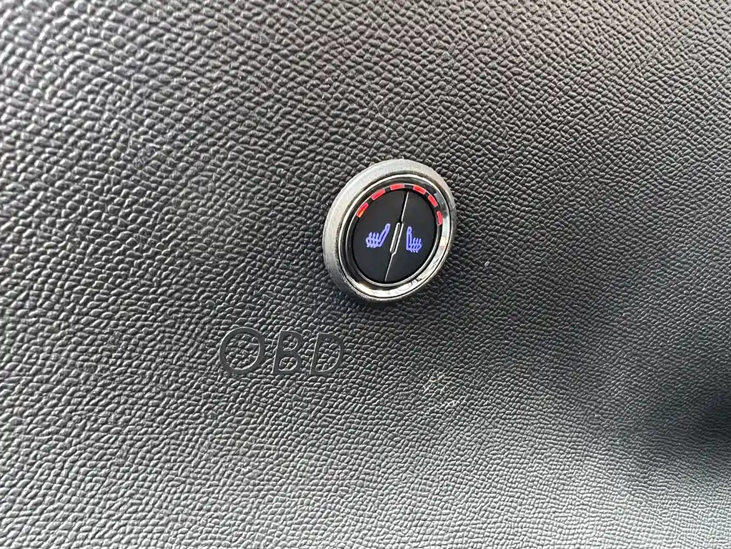 Peugeot 2008 — миниатюра 18