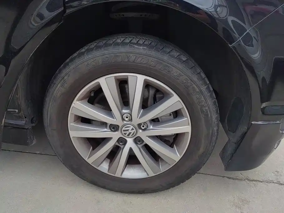 Volkswagen Caravelle — миниатюра 6