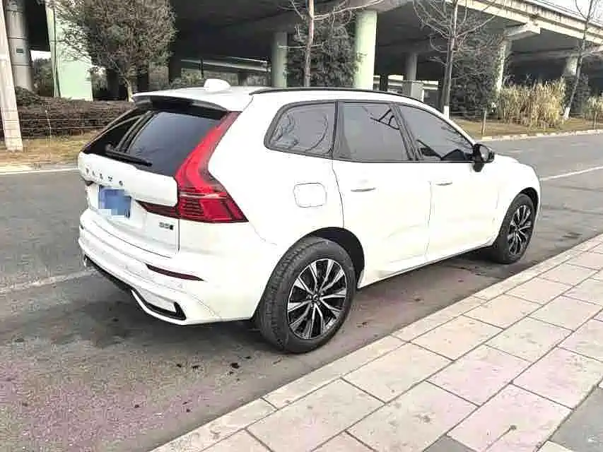 Volvo XC60 — миниатюра 4