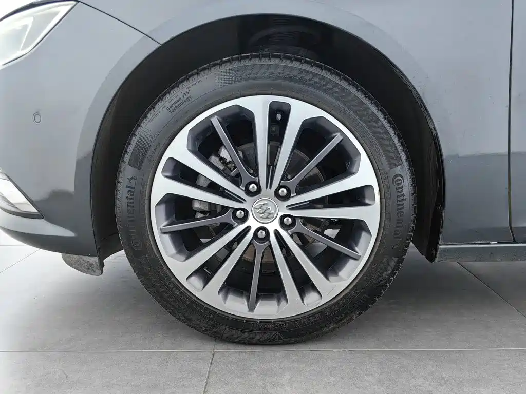 Buick Regal — миниатюра 17