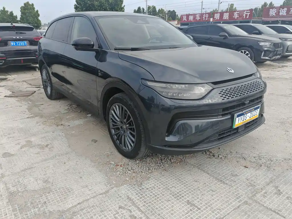 Leapmotor Leapmotor C11 — миниатюра 3