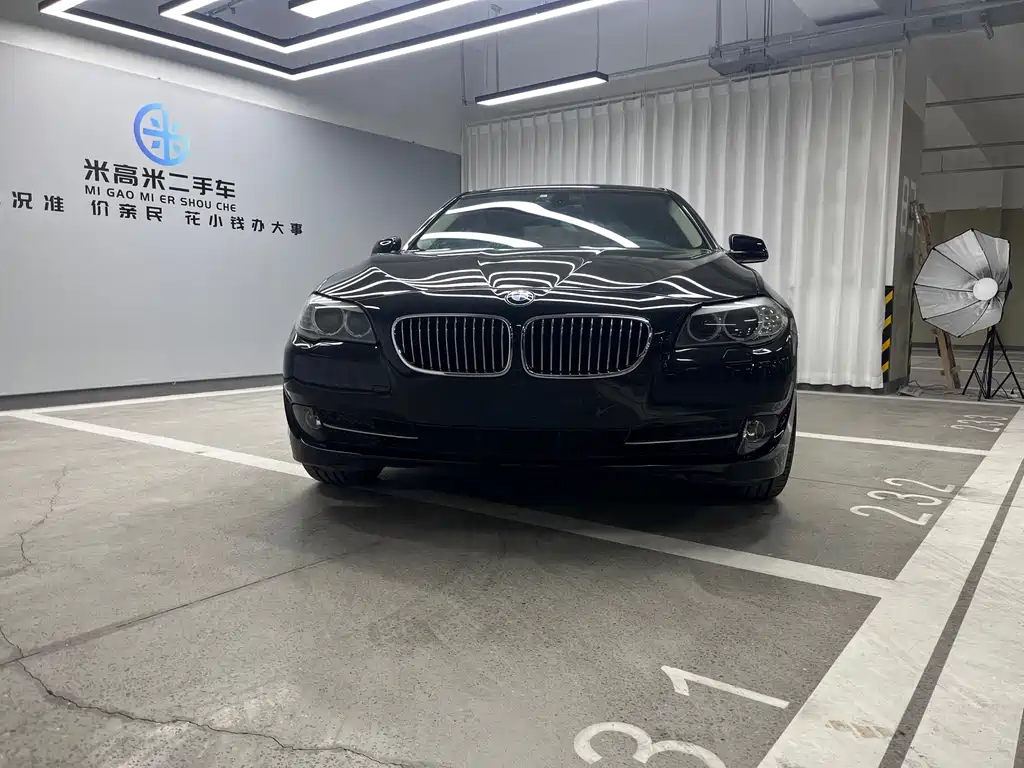 BMW 5 Series 2012
