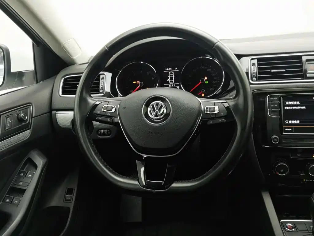 Volkswagen Sagitar — миниатюра 11