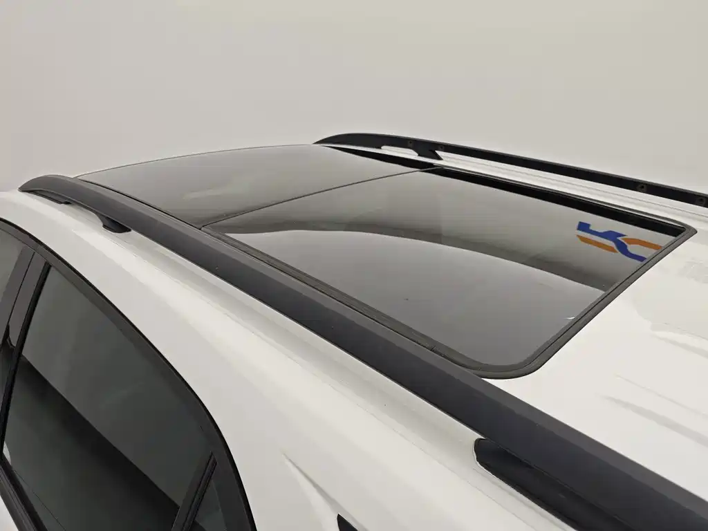 Chevrolet Equinox — миниатюра 12