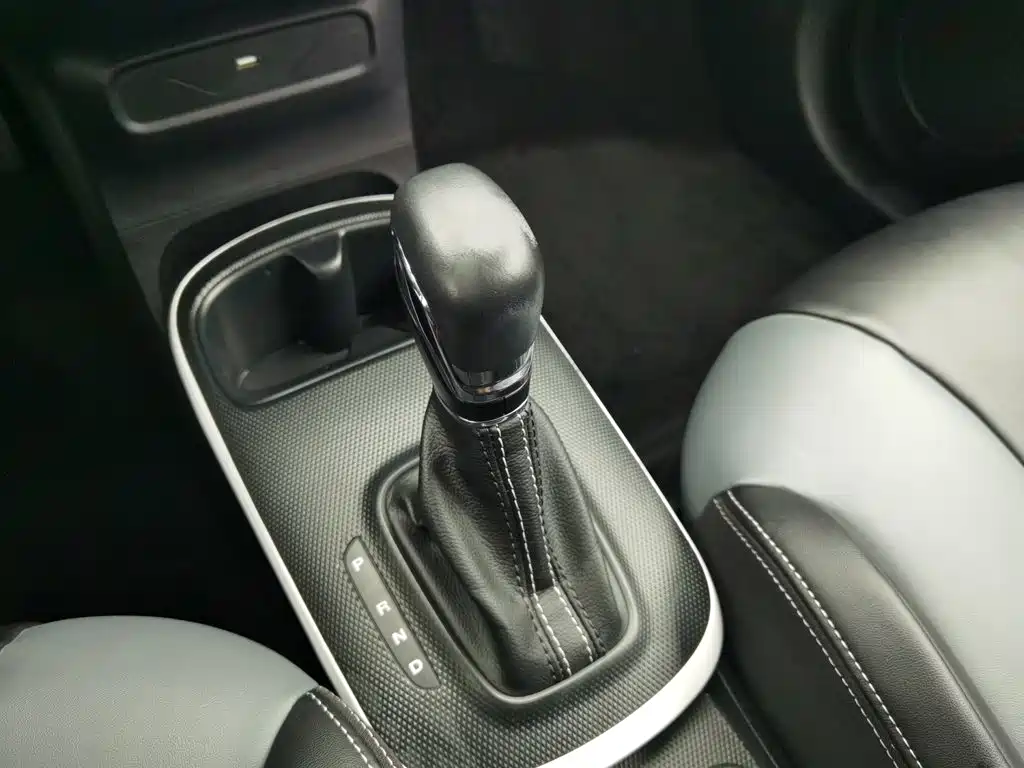 Roewe Clever — миниатюра 13