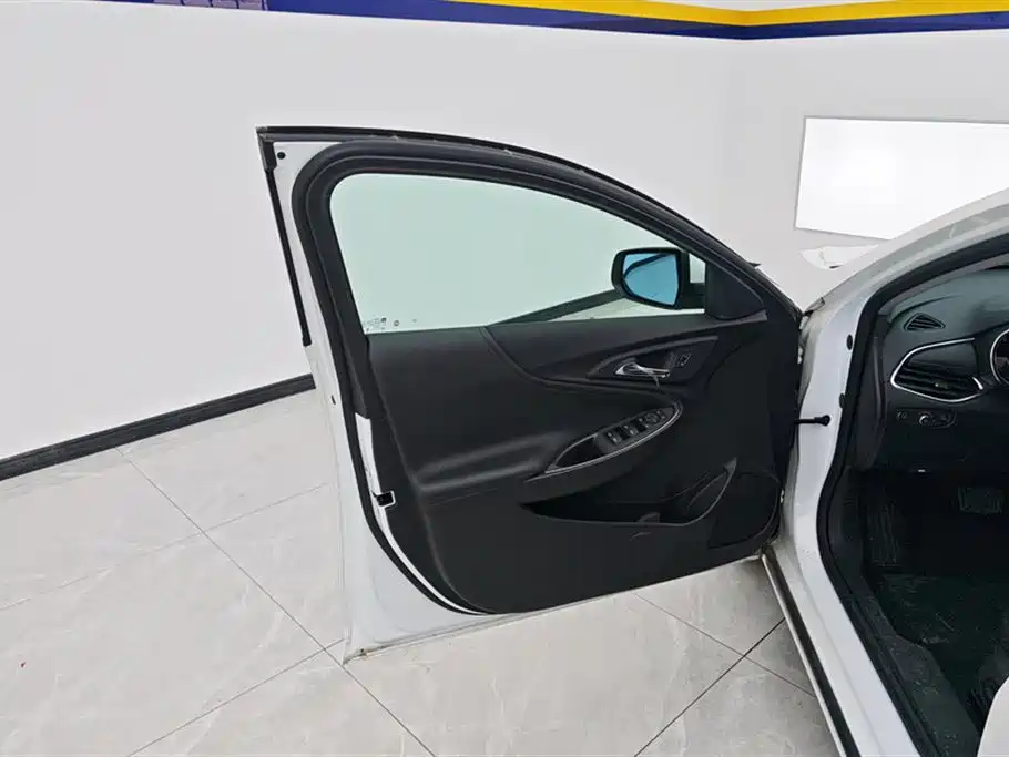 CHEVROLET MAI RUIBAO XL