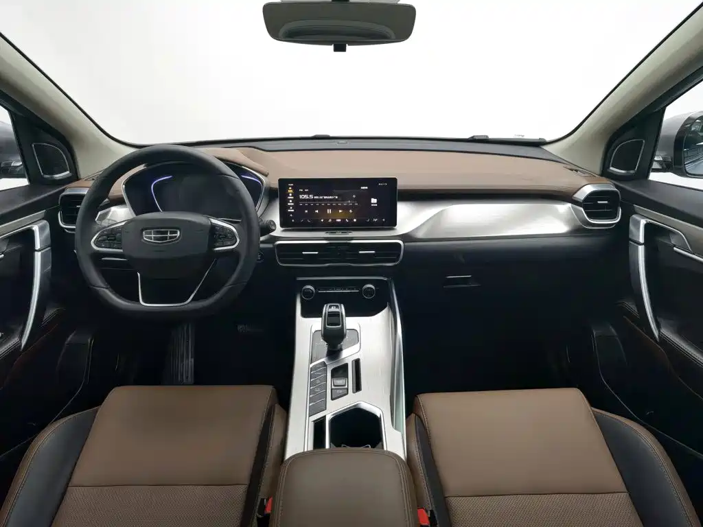 Geely Binyue — миниатюра 5