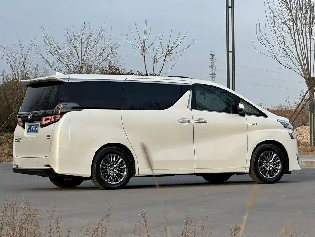TOYOTA WILFA