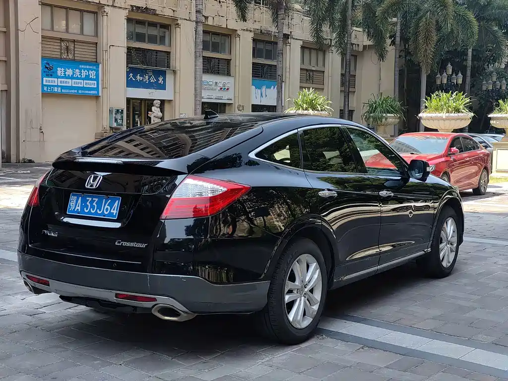 Honda Crosstour — миниатюра 6