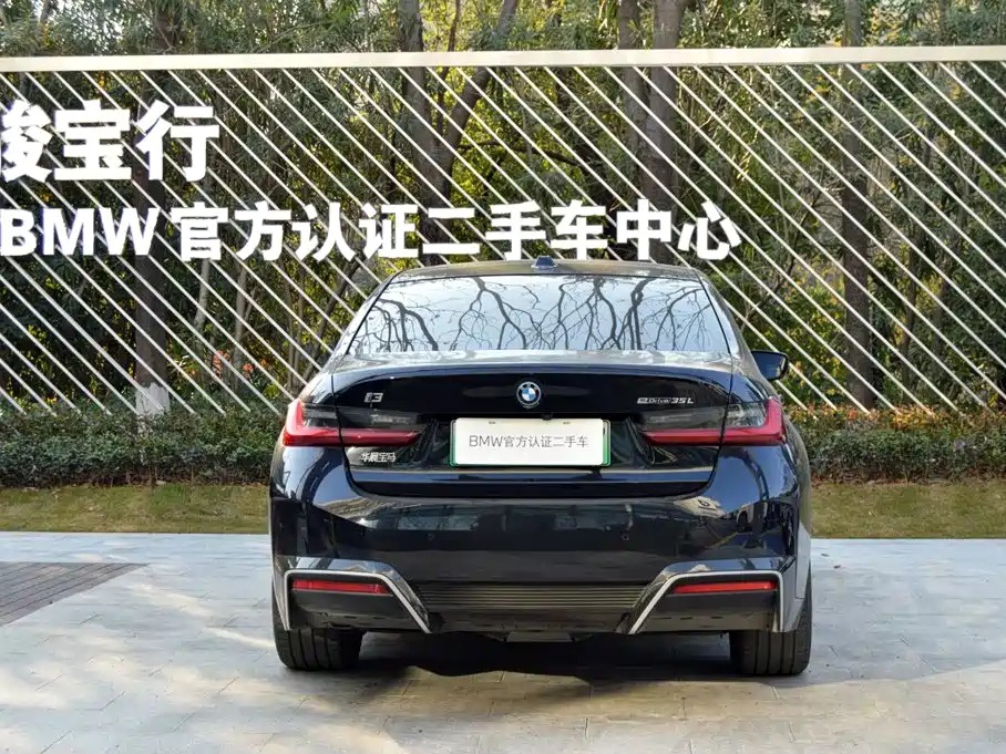 BMW i3 — миниатюра 6