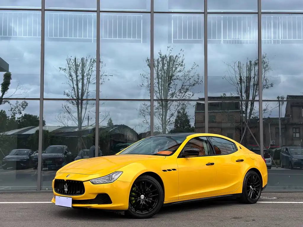 Maserati Ghibli 2015