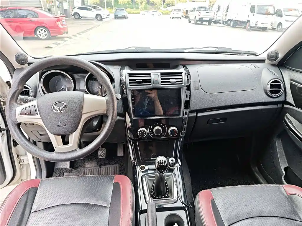 BAIC HUANSU BAIC MAGIC SPEED S3
