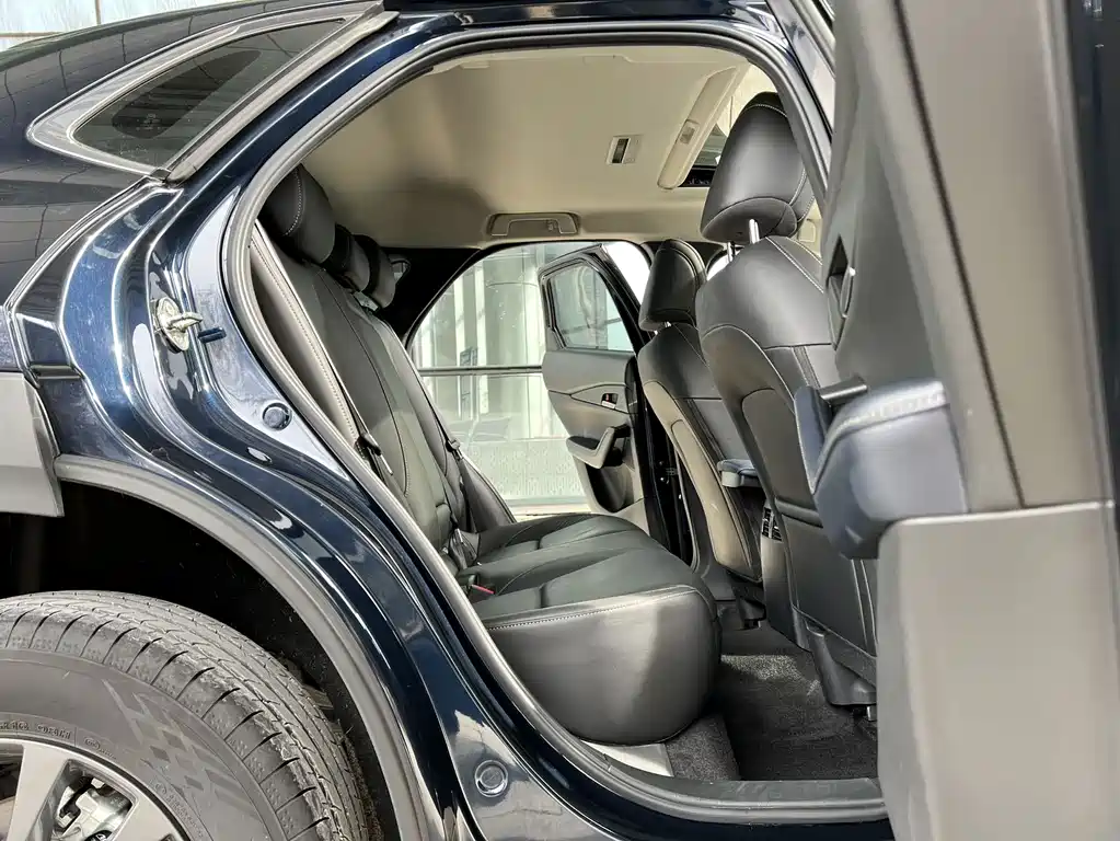 Mazda CX-30 — миниатюра 11