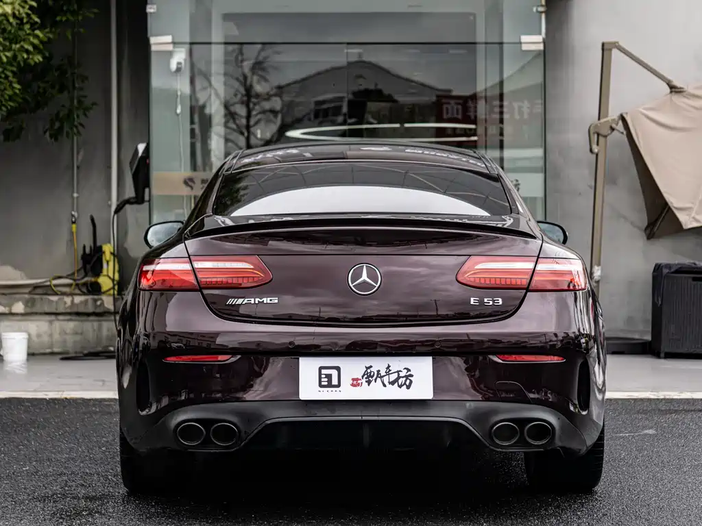 MERCEDES-BENZ E CLASS AMG