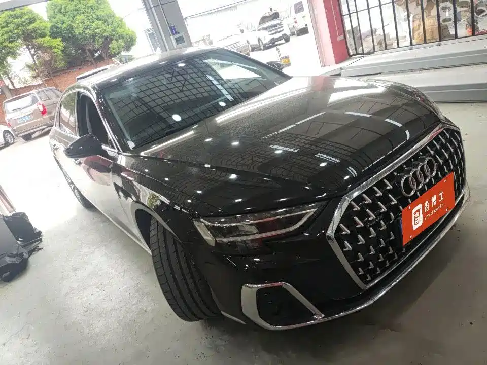 Audi A8 — миниатюра 4