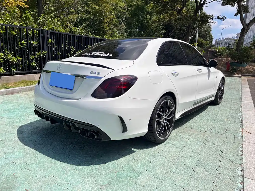 Mercedes-Benz C-Class AMG — миниатюра 12