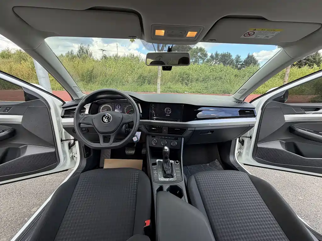 Volkswagen Bora — миниатюра 16