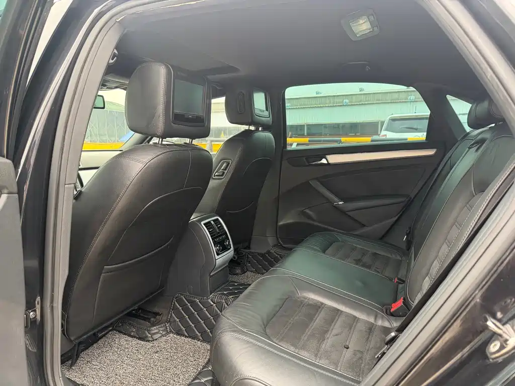 Volkswagen Passat — миниатюра 6