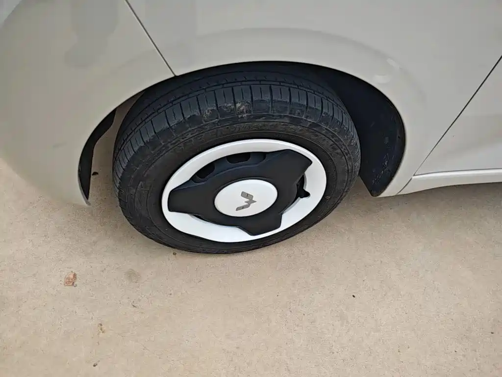 Wuling MINIEV — миниатюра 23