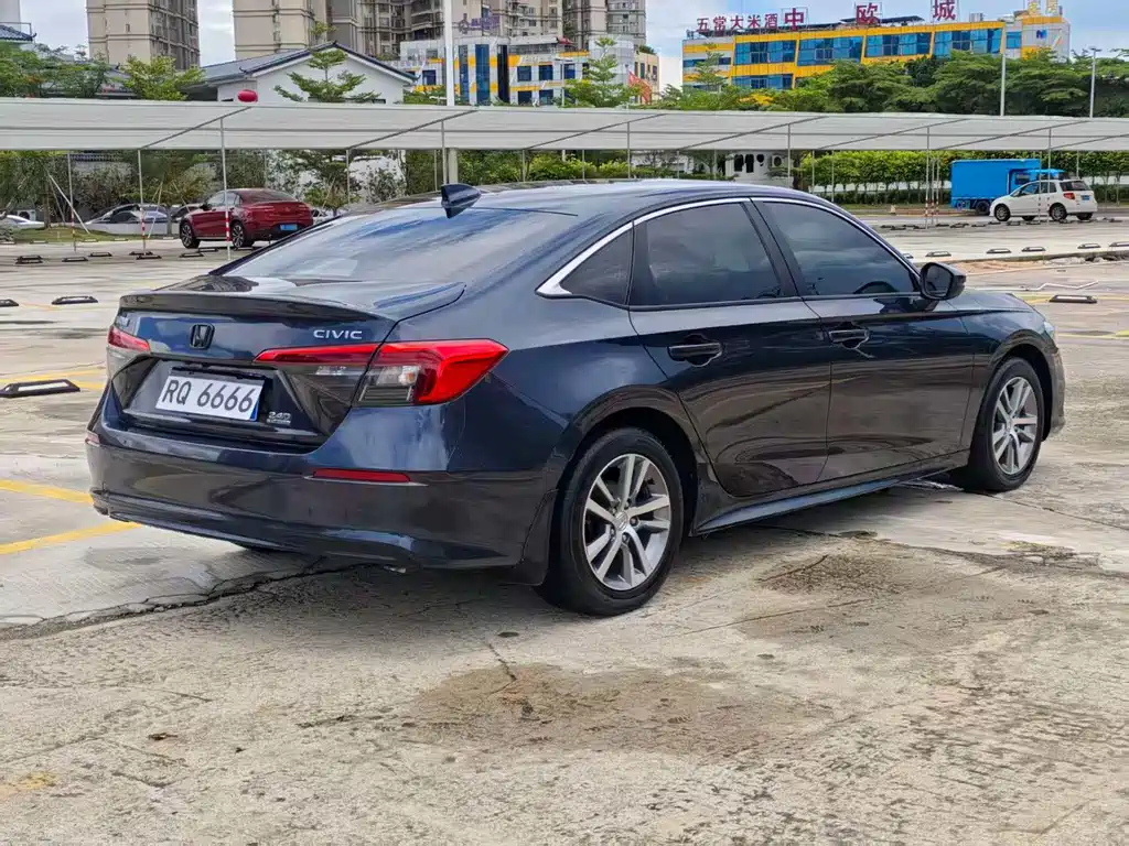 Honda Civic — миниатюра 6