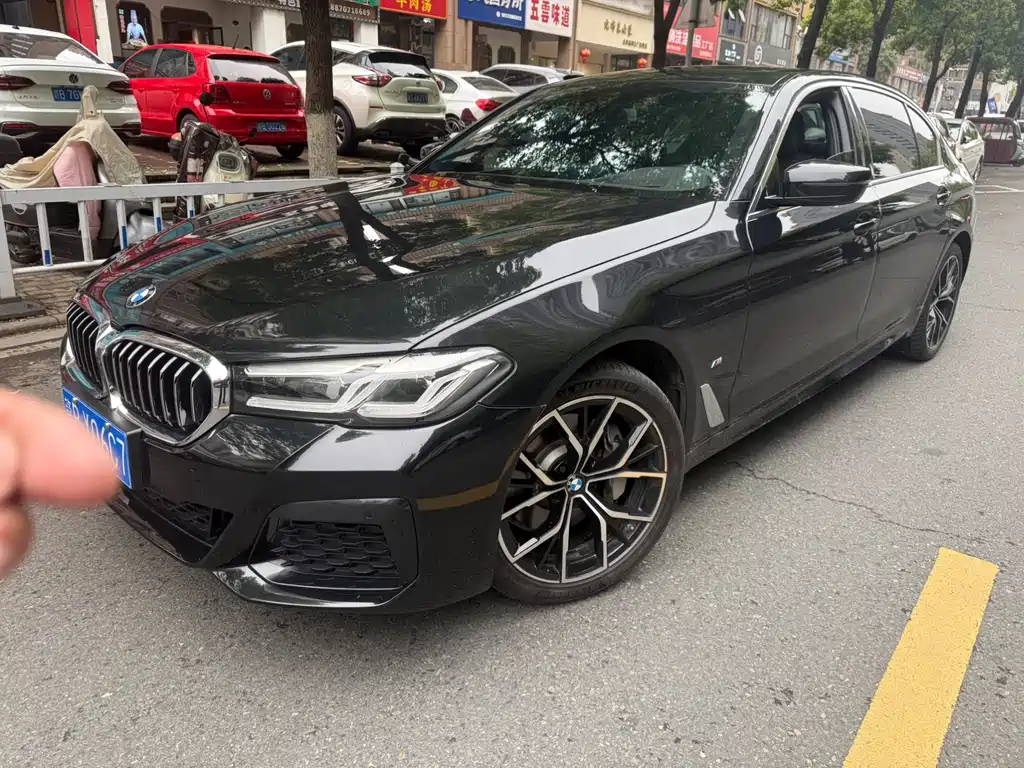 BMW 5 Series 2024