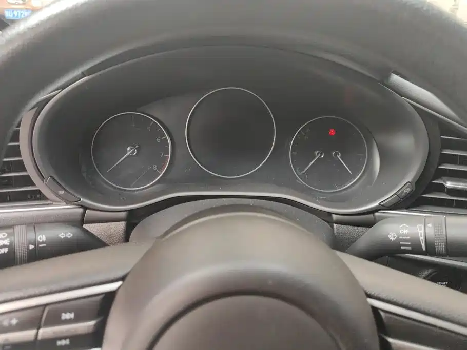 Mazda 3 Axela — миниатюра 14