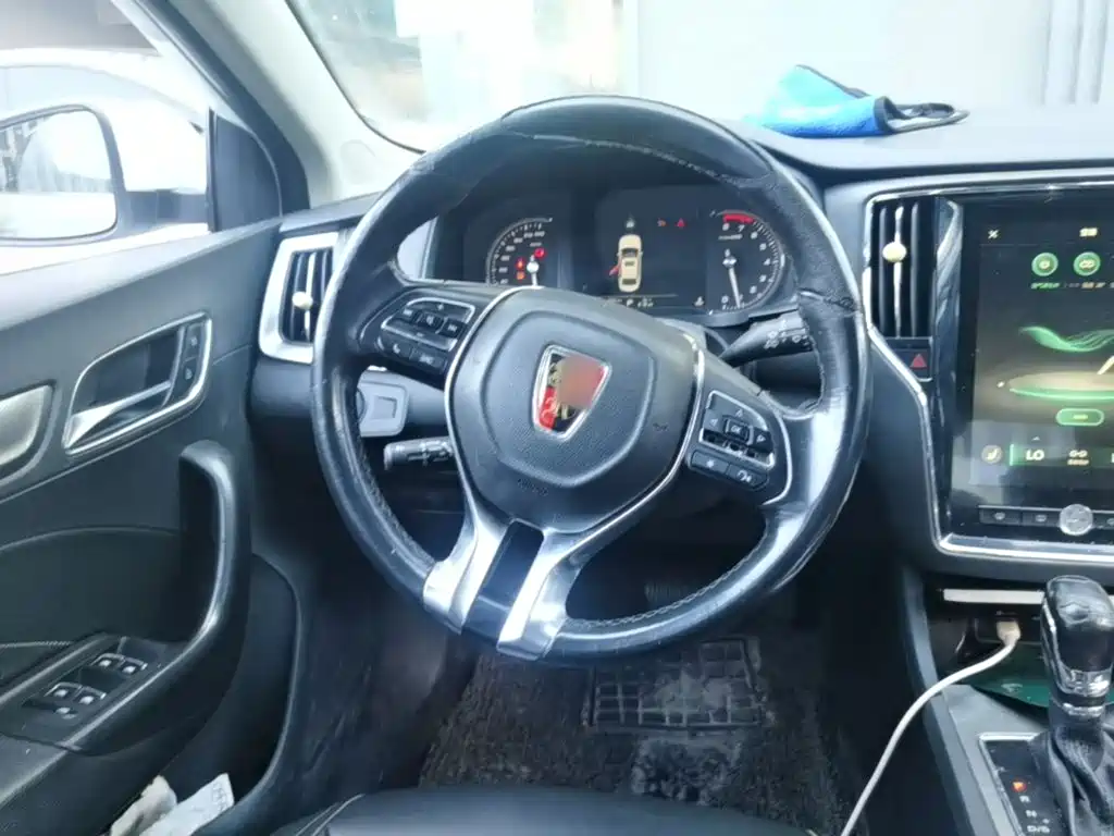 Roewe i6 Classic — миниатюра 15