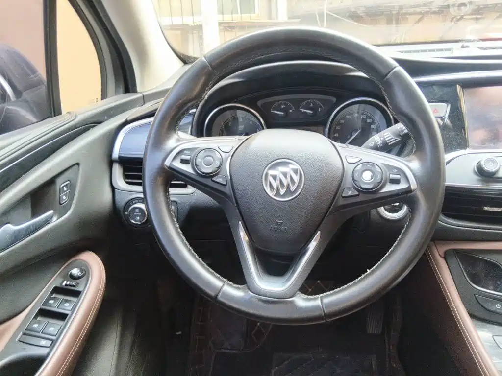 Buick Envision Plus — миниатюра 11