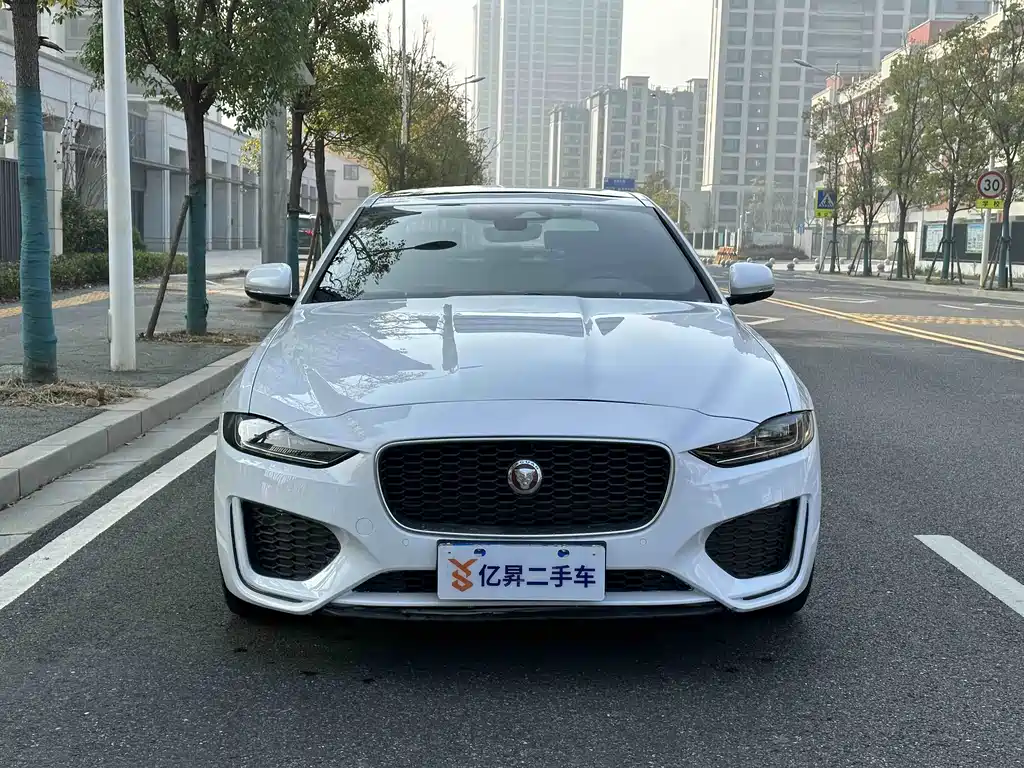 JAGUAR XEL