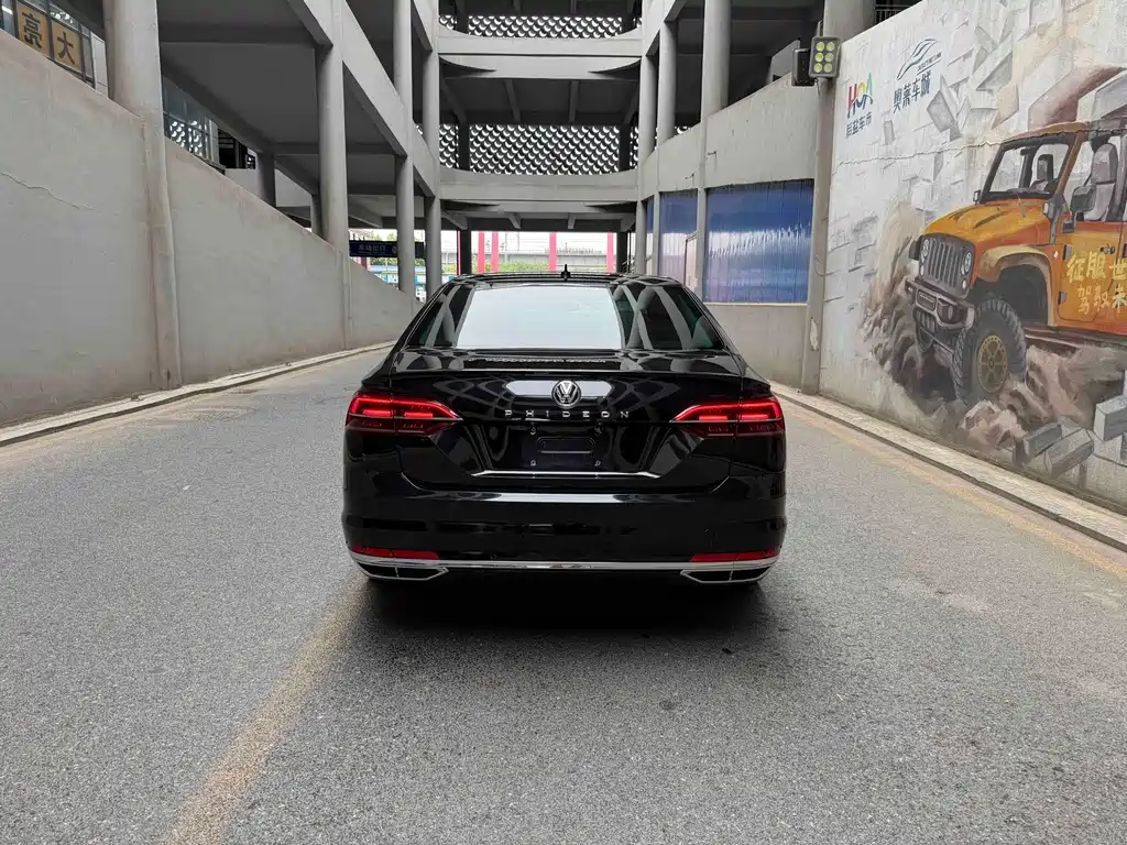 Volkswagen Phideon — миниатюра 5