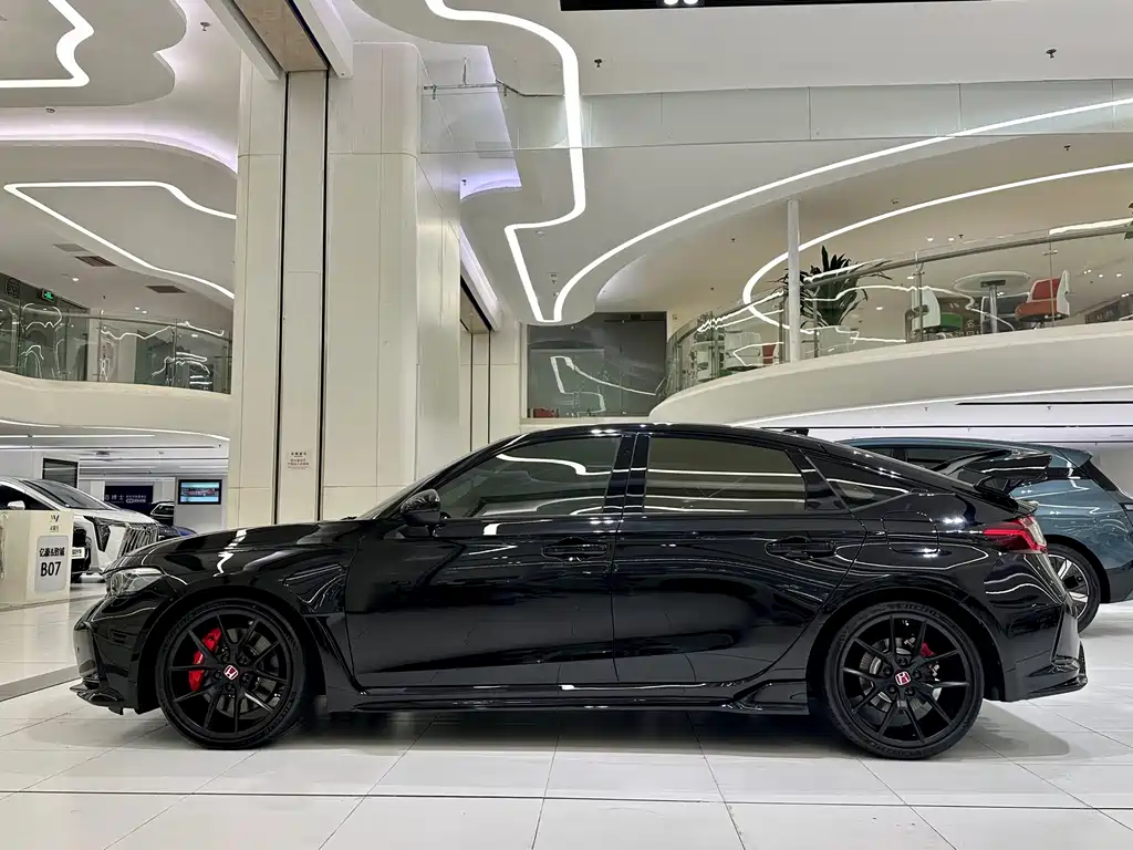 Honda Civic (Import) — миниатюра 3
