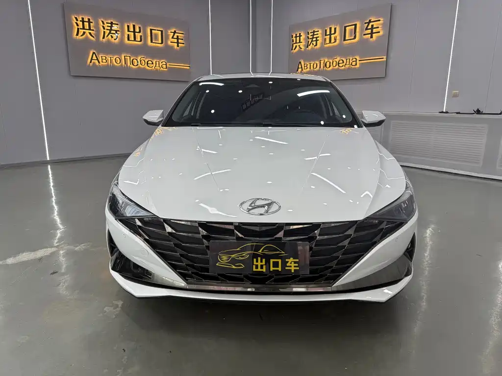 Hyundai Elantra — миниатюра 3