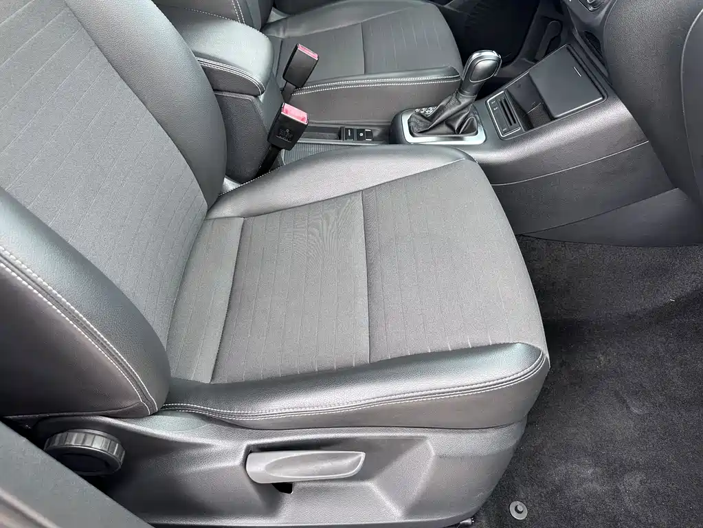 Volkswagen Tiguan — миниатюра 11