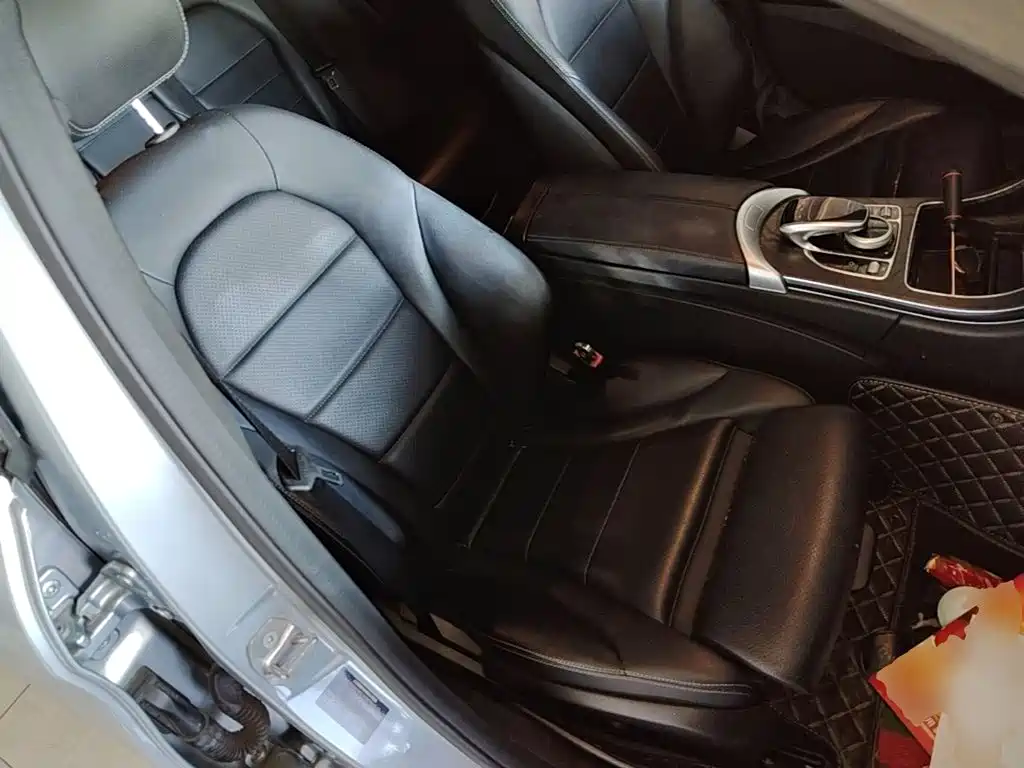 Mercedes-Benz C-Class — миниатюра 25