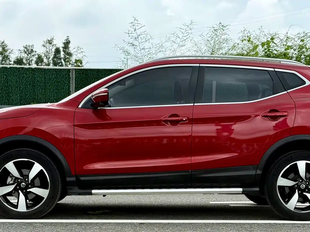 Nissan Qashqai — миниатюра 4