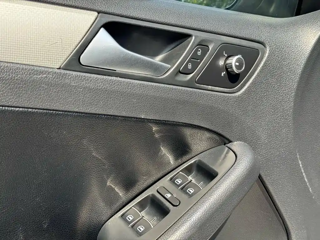 Volkswagen Sagitar — миниатюра 6