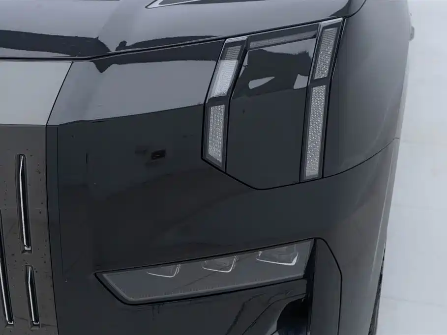 ZEEKR EXTREME KRYPTON 009