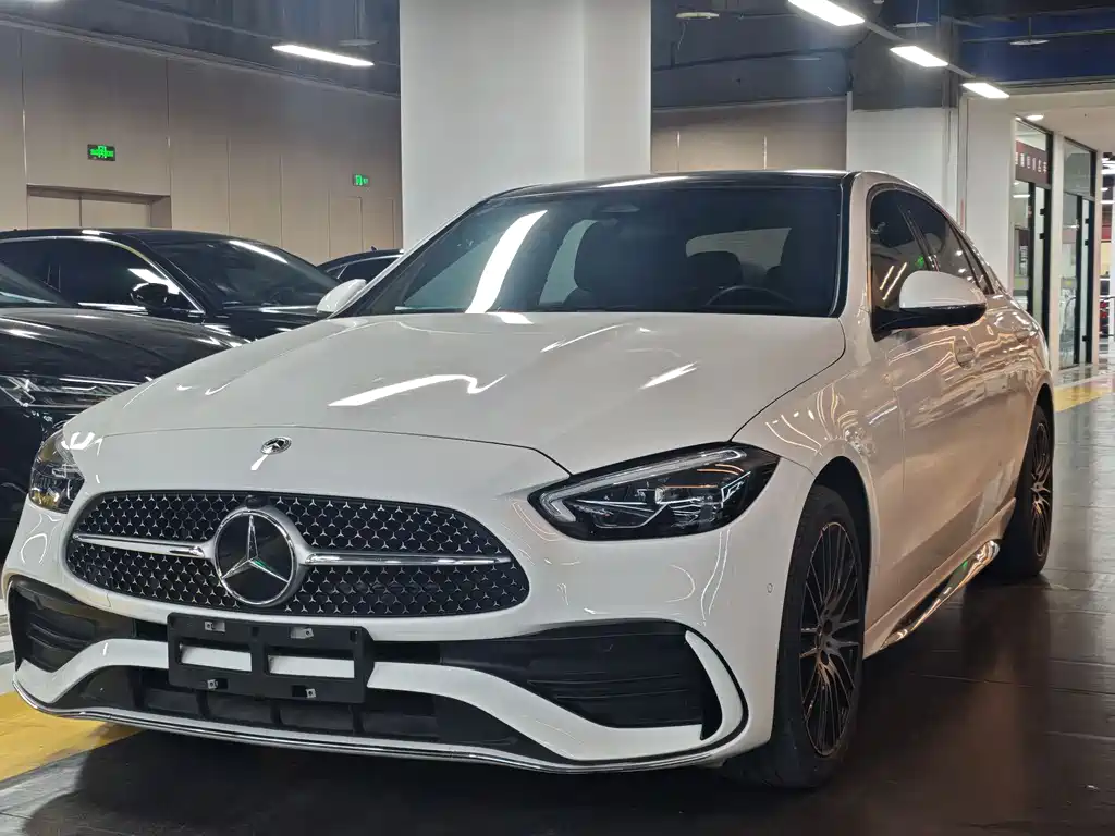 Mercedes-Benz C-Class 2023