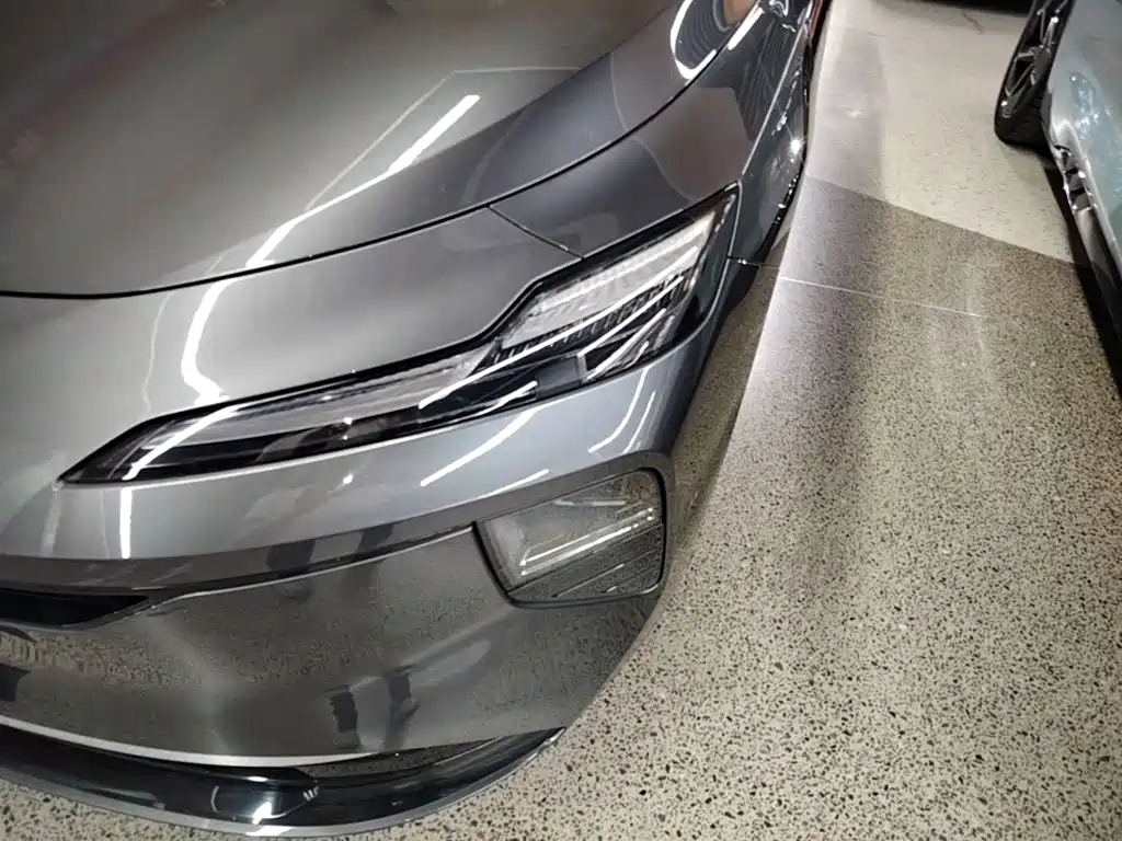Roewe Young Wai D6 — миниатюра 24